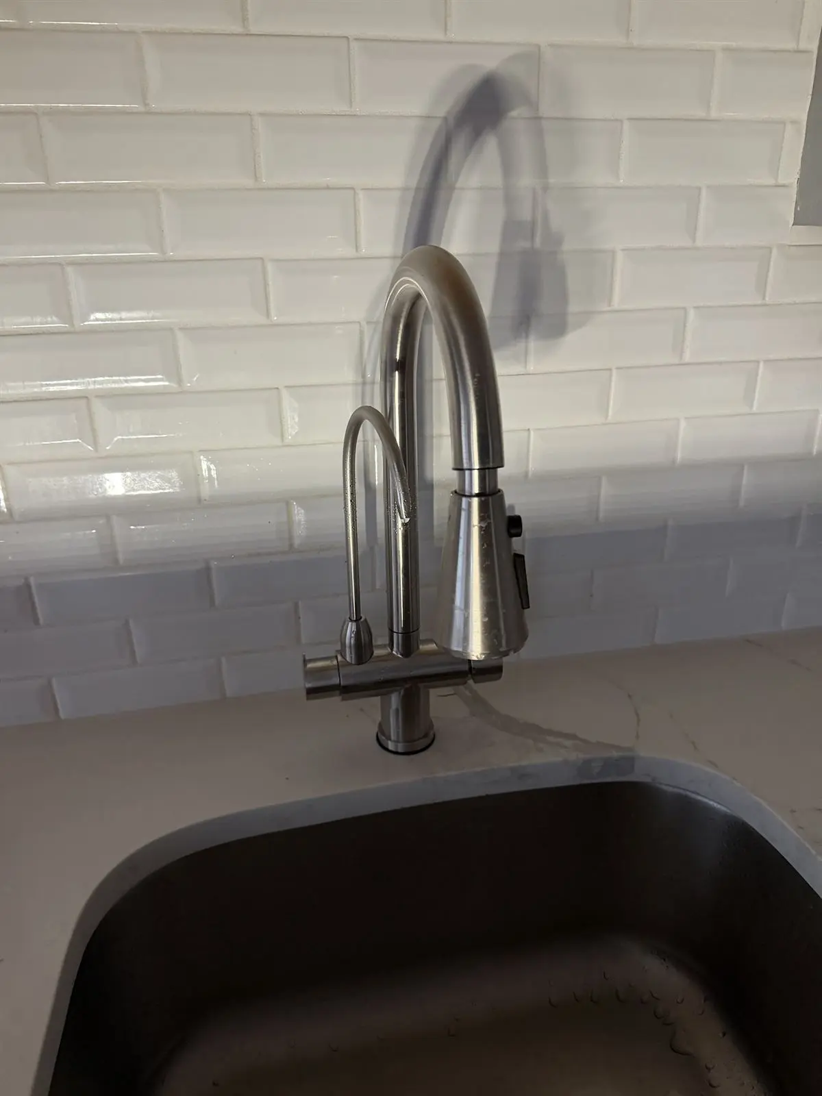 Kitchen faucet replacement with subway tile backsplash NJ