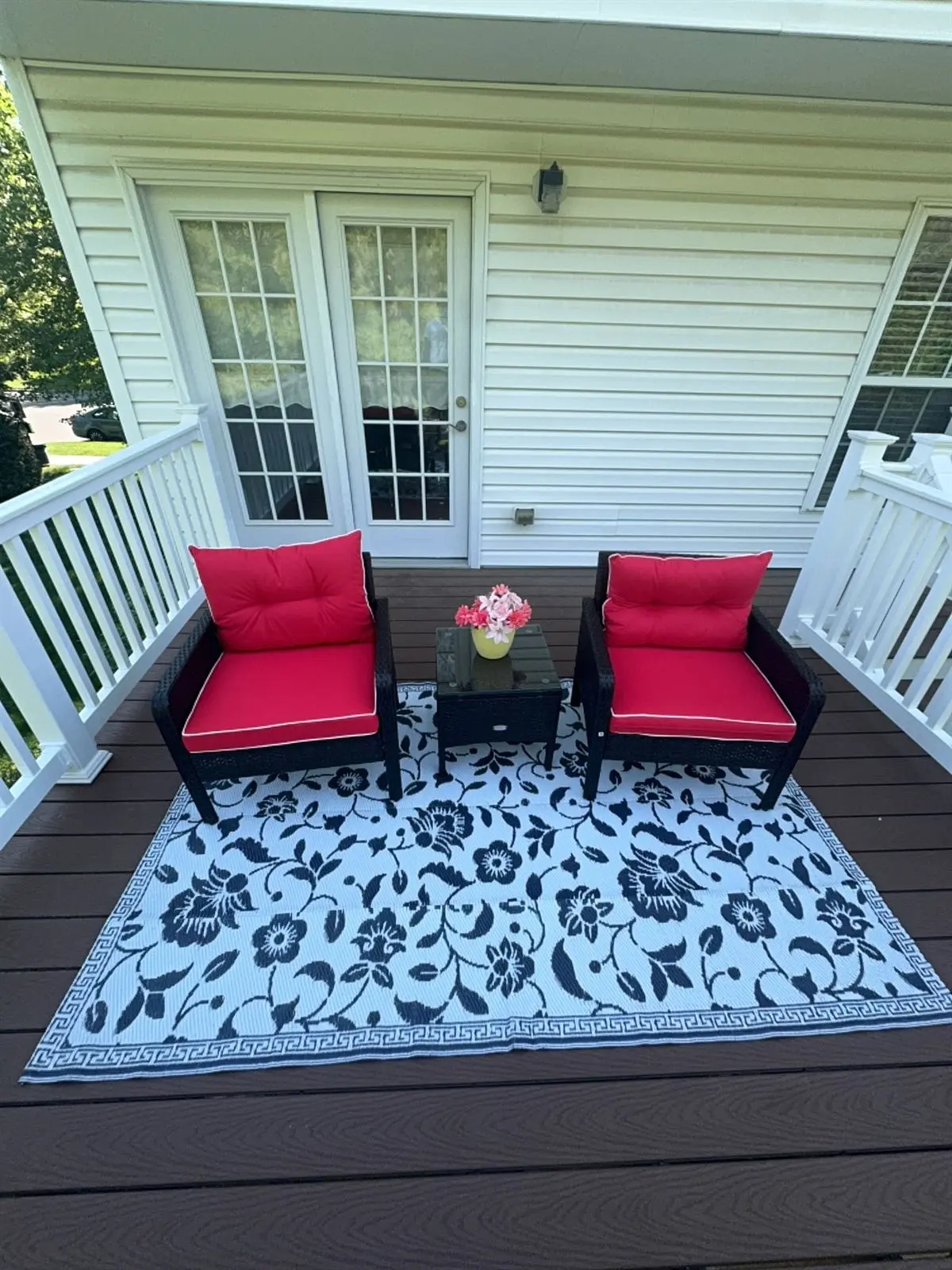 Patio set in Farmingdale NJ