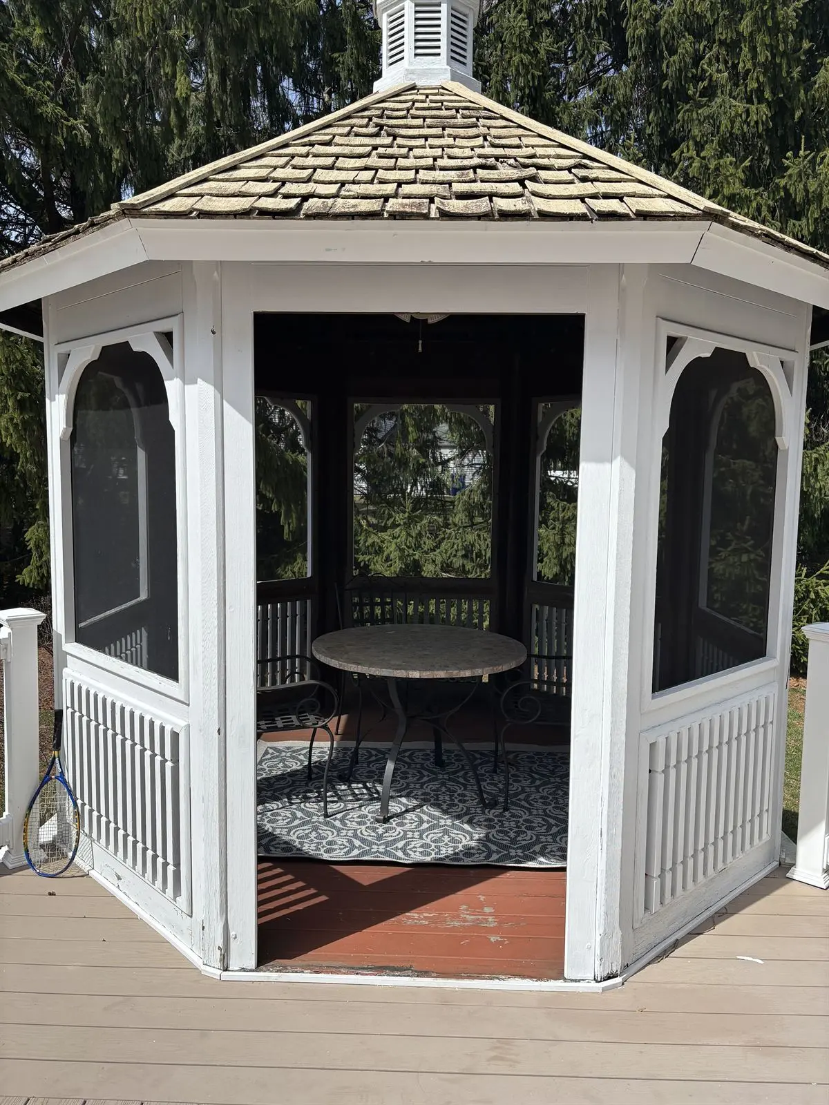 Wood gazebo in Monmouth County NJ