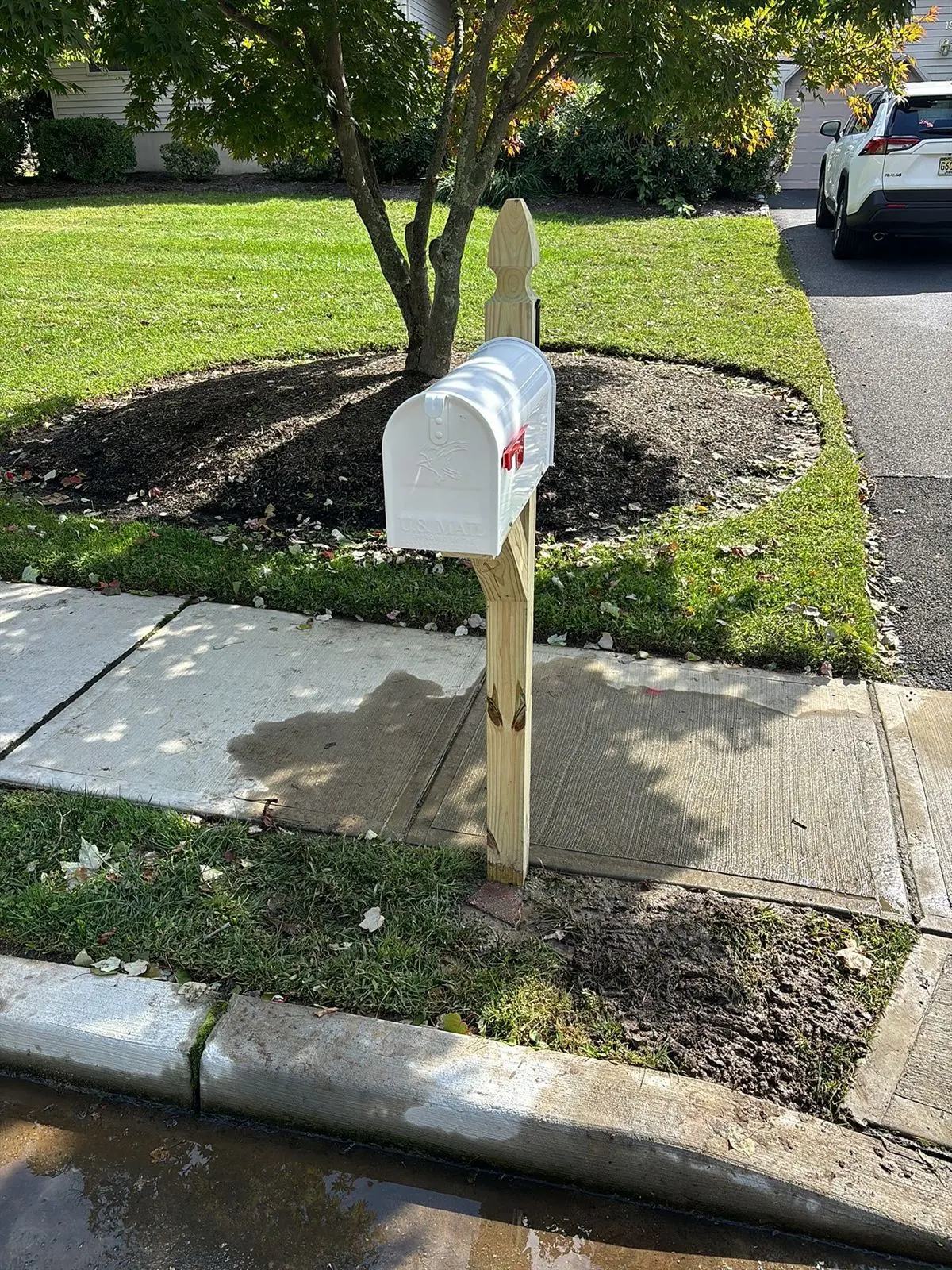 New mailbox in Tinton Falls NJ