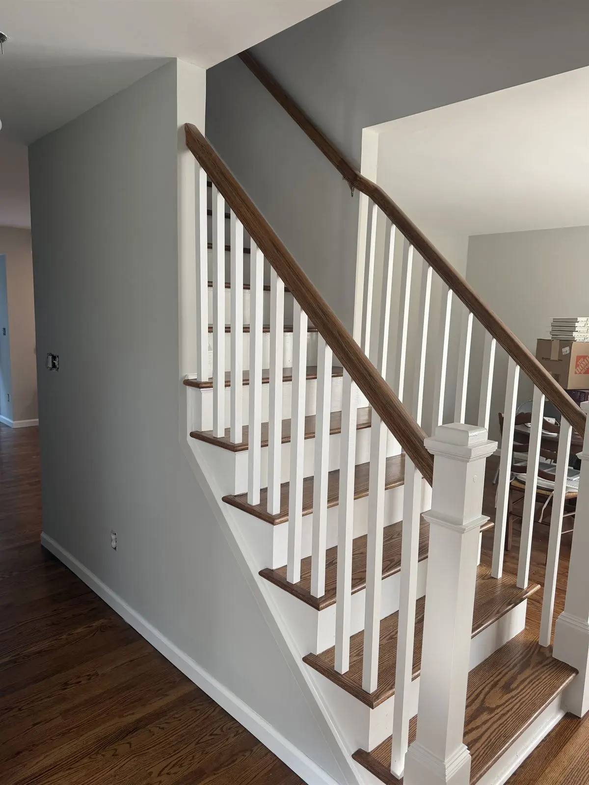Staircase walls in Howell NJ