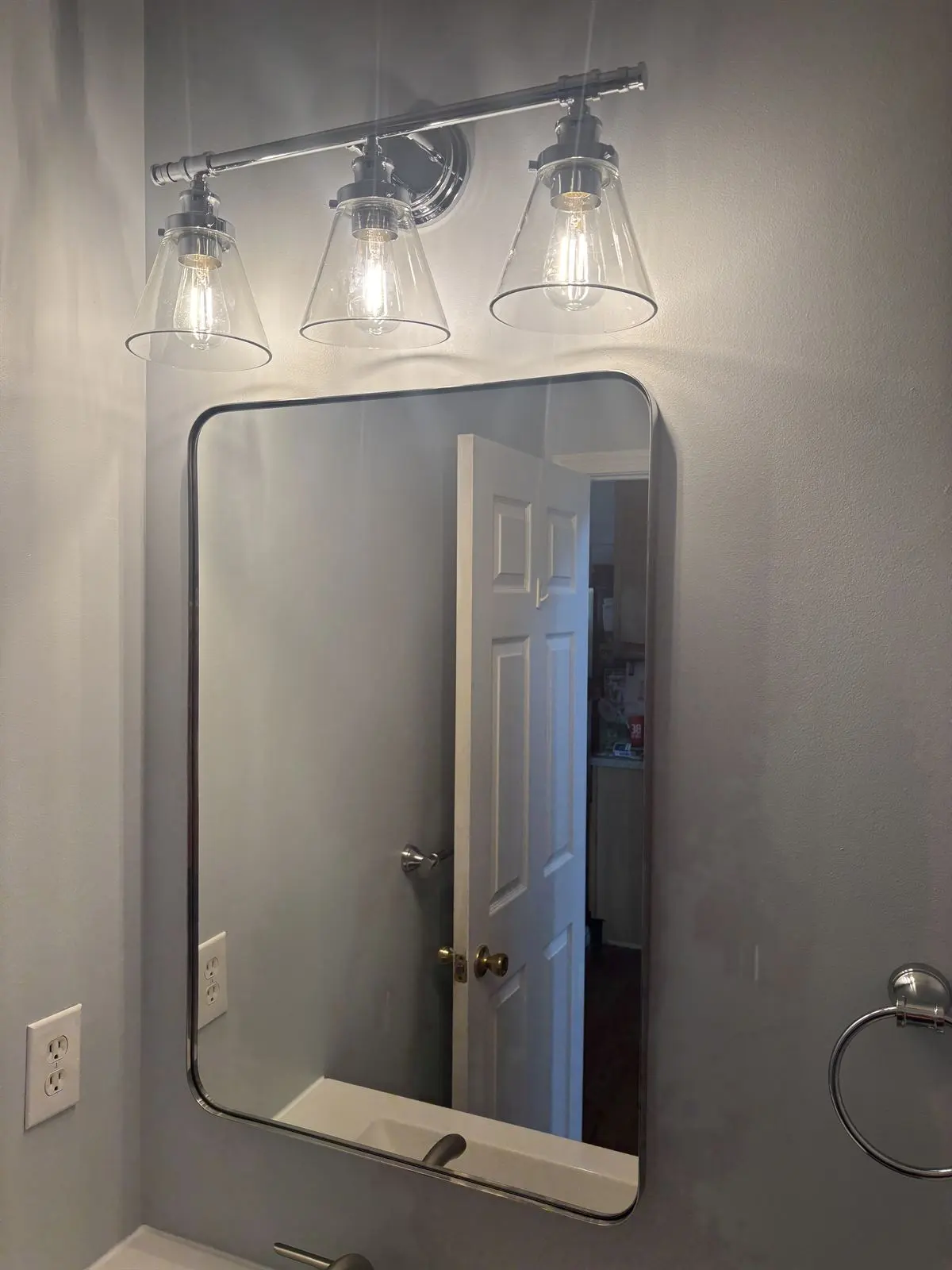 Vanity light in Monmouth County NJ